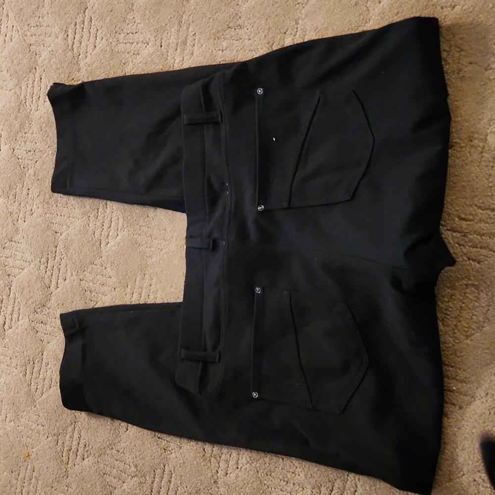 Time and Tru black capris size large 12-14